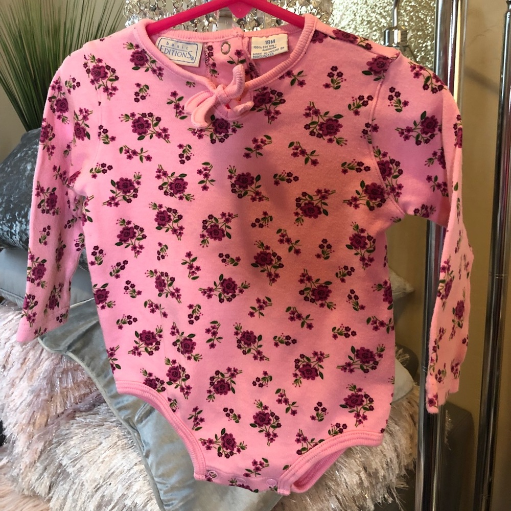 🌸🌺Floral Long Sleeve Onesie Bodysuit 🌸🌺